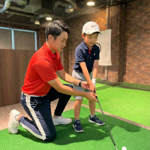 スイングアーツ心斎橋　キッズ向けゴルフ教室
